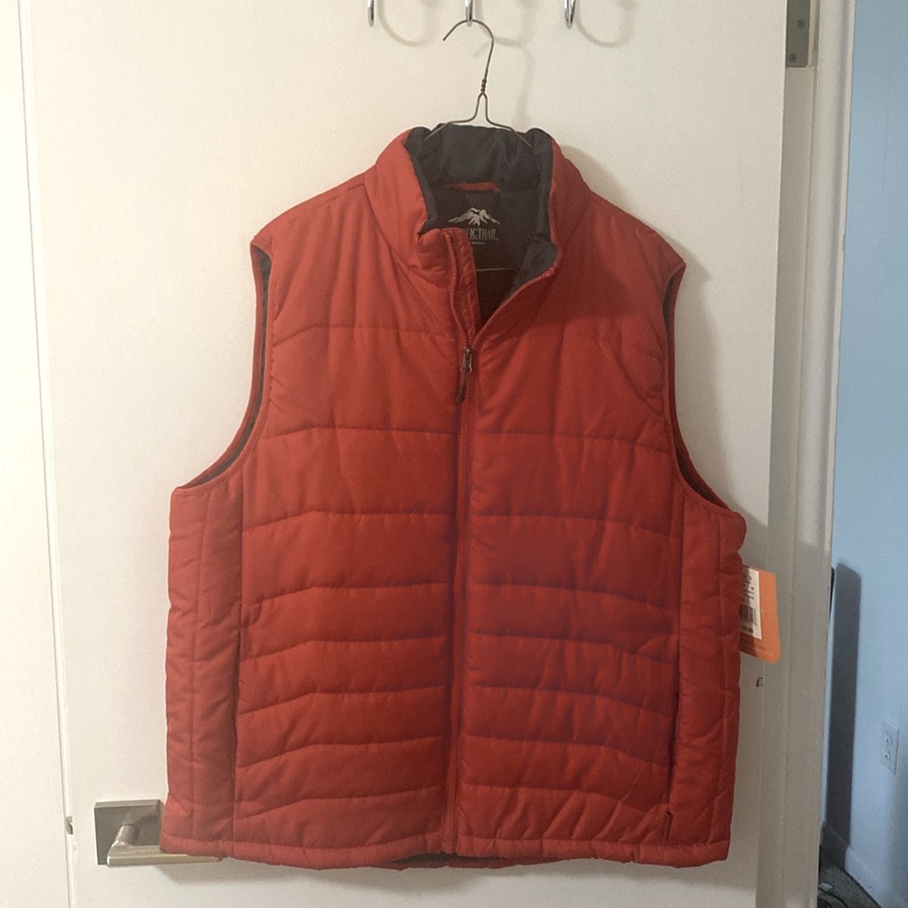 Men’s L Orange Puffer Vest- new with Tags!
